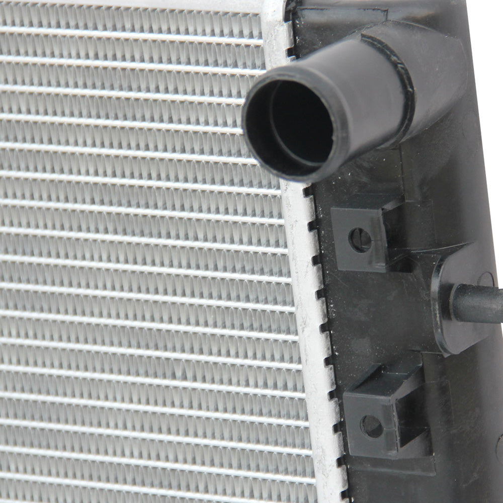 Radiator Suitable For Toyota Lexcen 1991-1997 / Holden Commodore VP VR VS V6 1991-2000