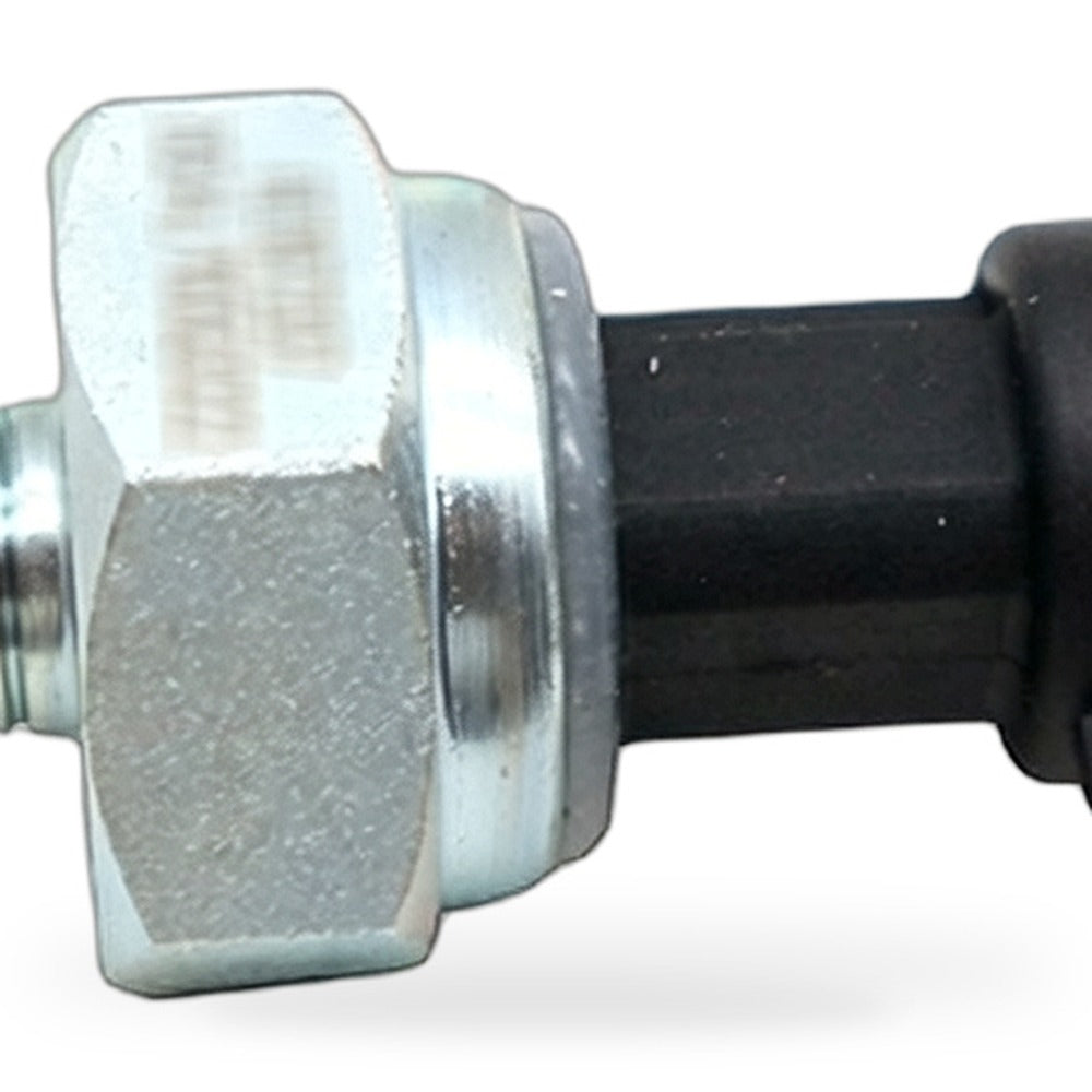 Oil Pressure Sensor Suitable for John Deere RE167207 - XQ1