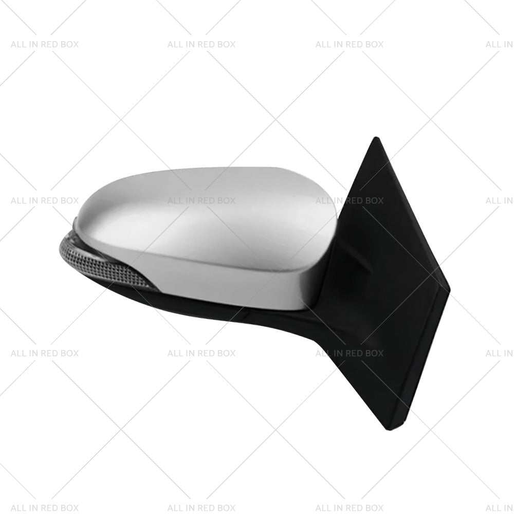 {{ Door Mirror Suitable for Toyota Corolla ZRE182 12-18 Hatch Right Silver Heated }} - Buy Car Parts Online at {{ Kaka Auto Parts }}.