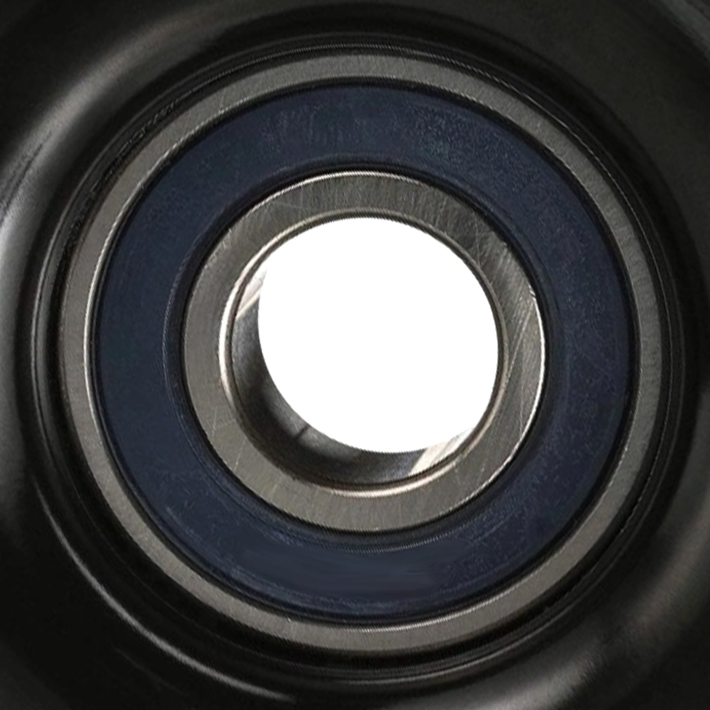 {{ Idler Pulley Black Suitable For Holden Commodore VT VX VY VZ VE V8 12563326 }} - Buy Car Parts Online at {{ Kaka Auto Parts }}.