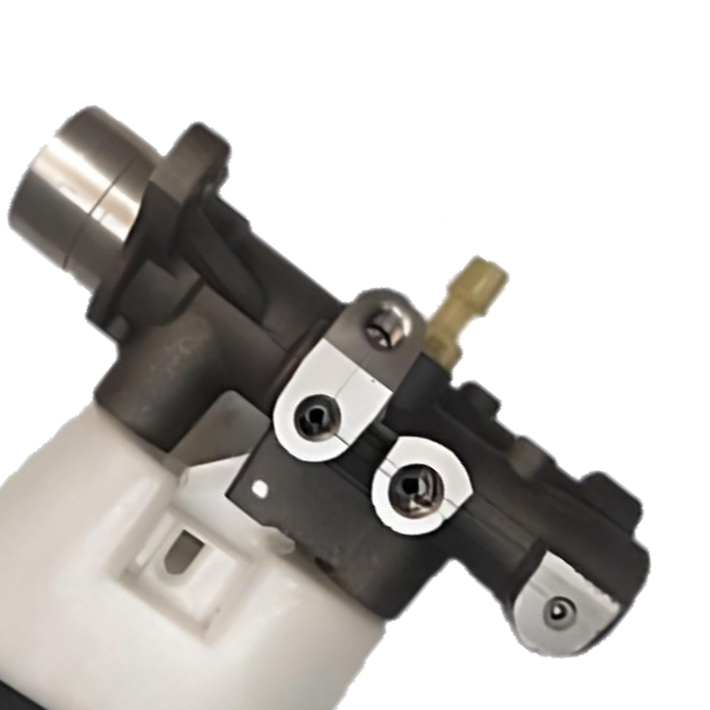 {{ Brake Master Cylinder Suitable For Holden Commodore VT VX VY Statesman WH WK 3.8 }} - Buy Car Parts Online at {{ Kaka Auto Parts }}.
