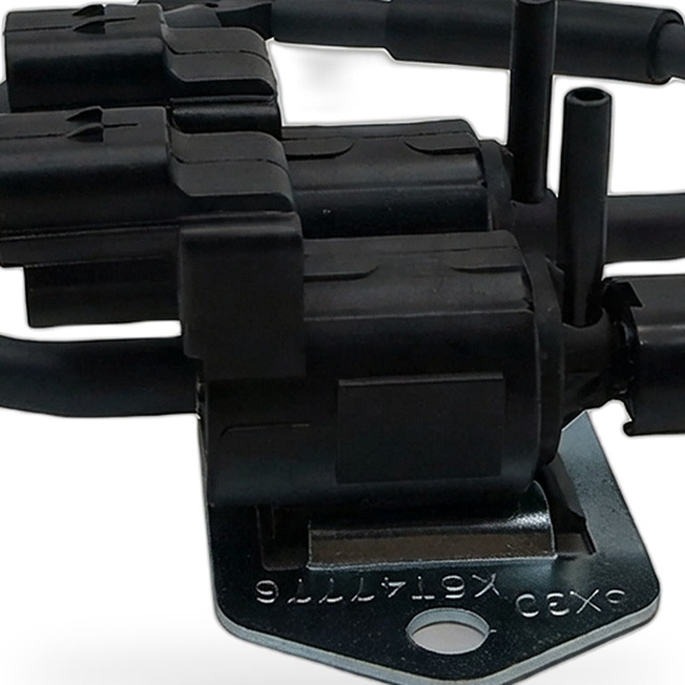 Carbon Canister Vacuum Solenoid Valve Suitable for Mitsubishi Pajero 3.0L 6G72 - XQ1