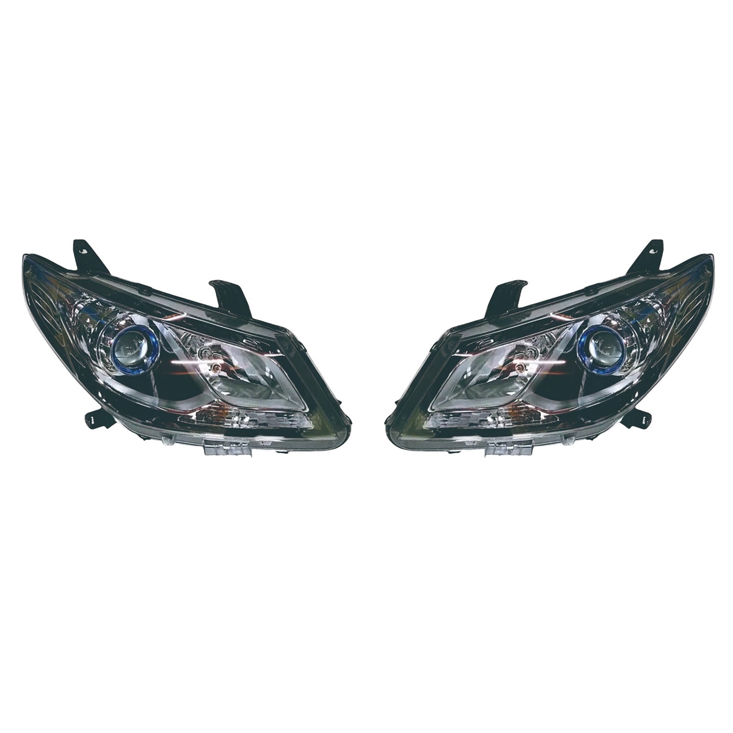 {{ Pair Headlight Lamp Assembly Xenon Suitable For LDV G10 People Mover 2015-On }} - Buy Car Parts Online at {{ Kaka Auto Parts }}.