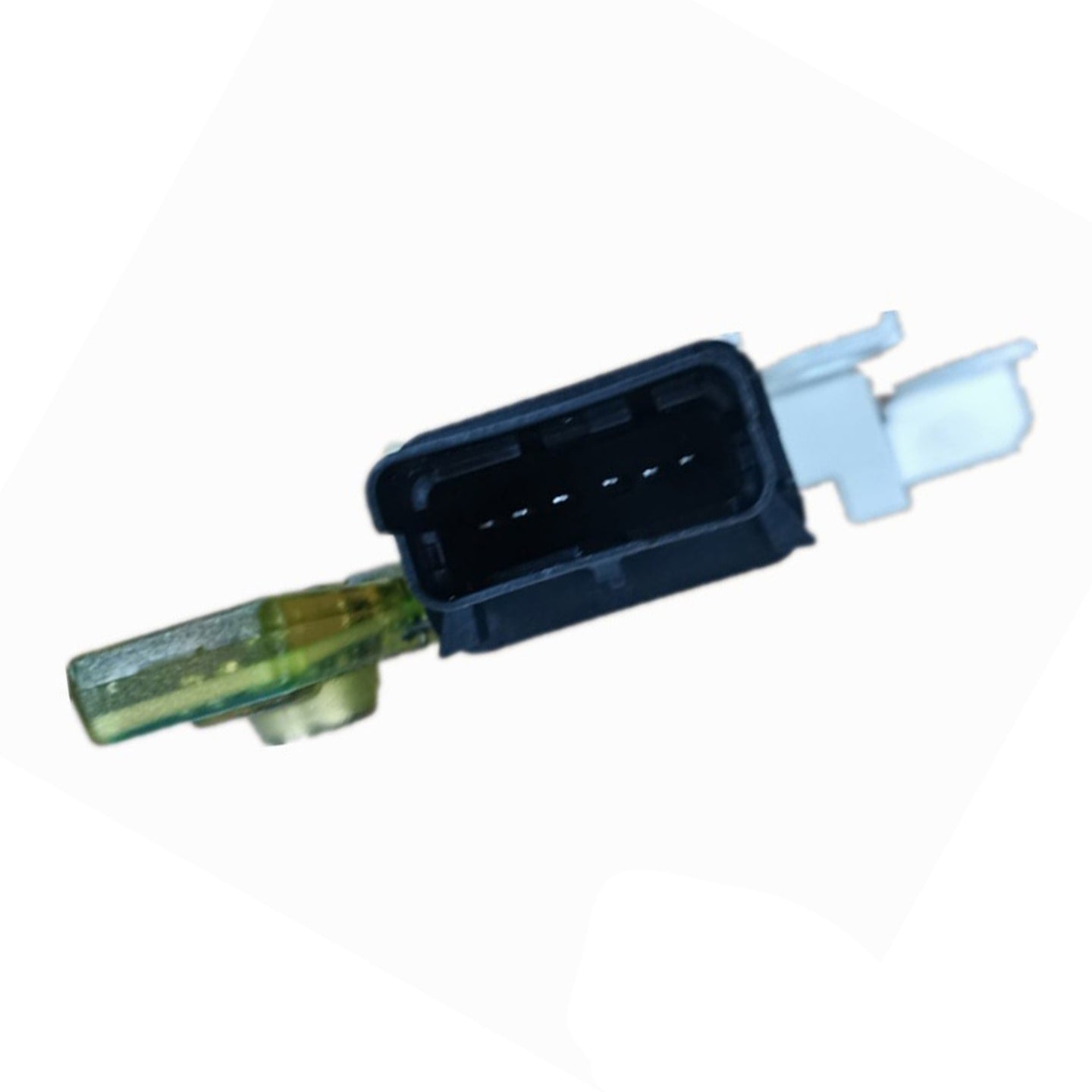 {{ Battery Fuse Box Voltage Module 28236841 Suitable For Citroen C4 Peugeot 3008 }} - Buy Car Parts Online at {{ Kaka Auto Parts }}.