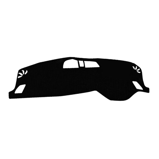 Non-Slip Dash Mat Suitable For Mitsubishi Outlander ZM NO HUD SE / SEL SE 8/2021-2023