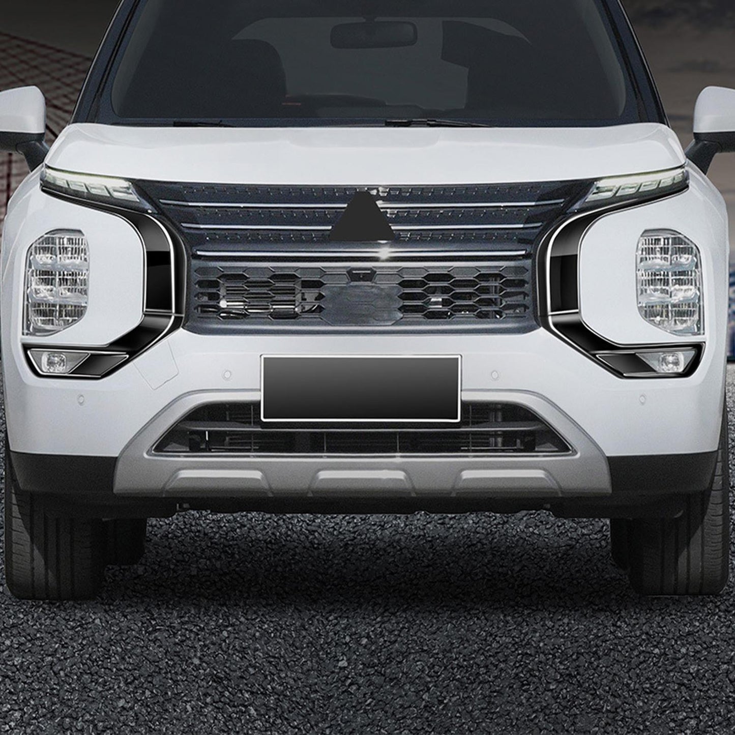 {{ Front Grill Molding Trim Protector Cover Suitable For Mitsubishi Outlander 22-24 }} - Buy Car Parts Online at {{ Kaka Auto Parts }}.